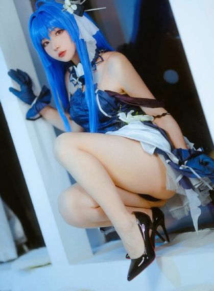 欧美肌肉美女健身视频_超清动漫在线观看